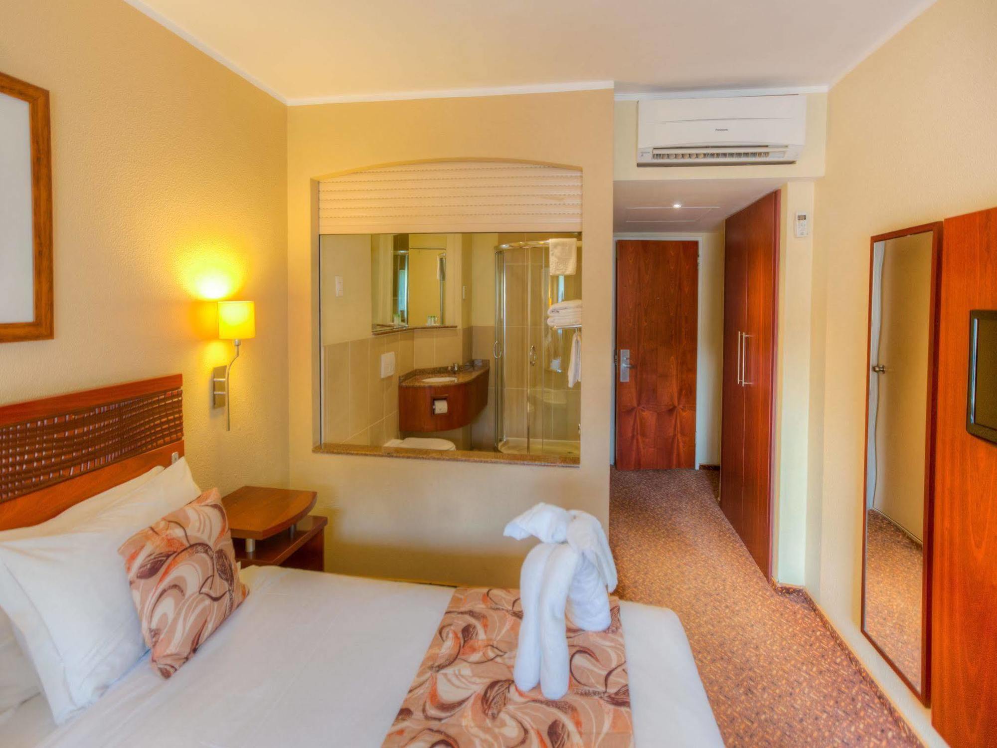 City Lodge Hotel Durban Ngoại thất bức ảnh